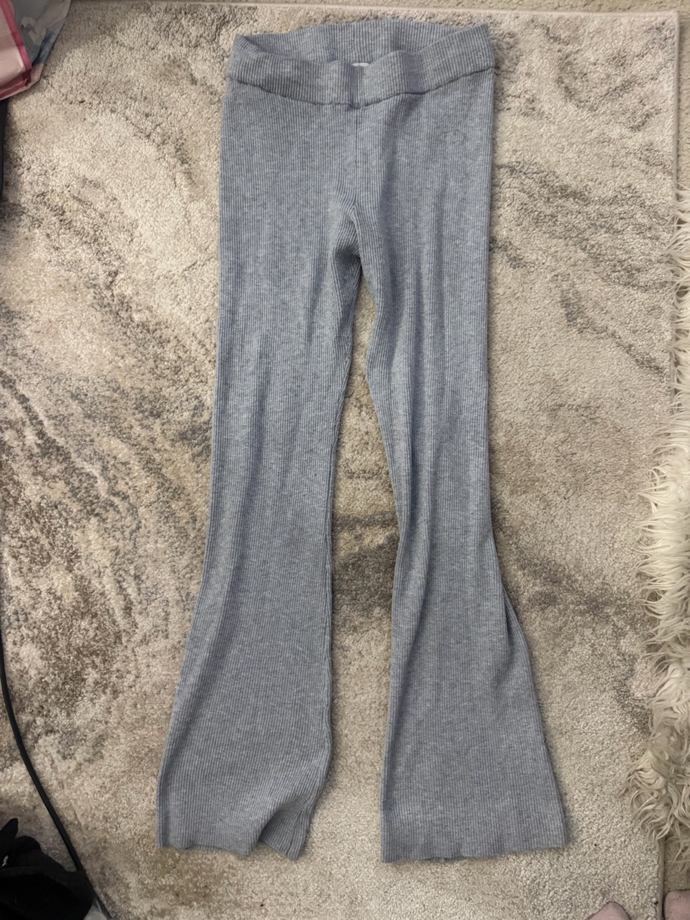 No Boundaries Gray Ribbed Flare Leggings